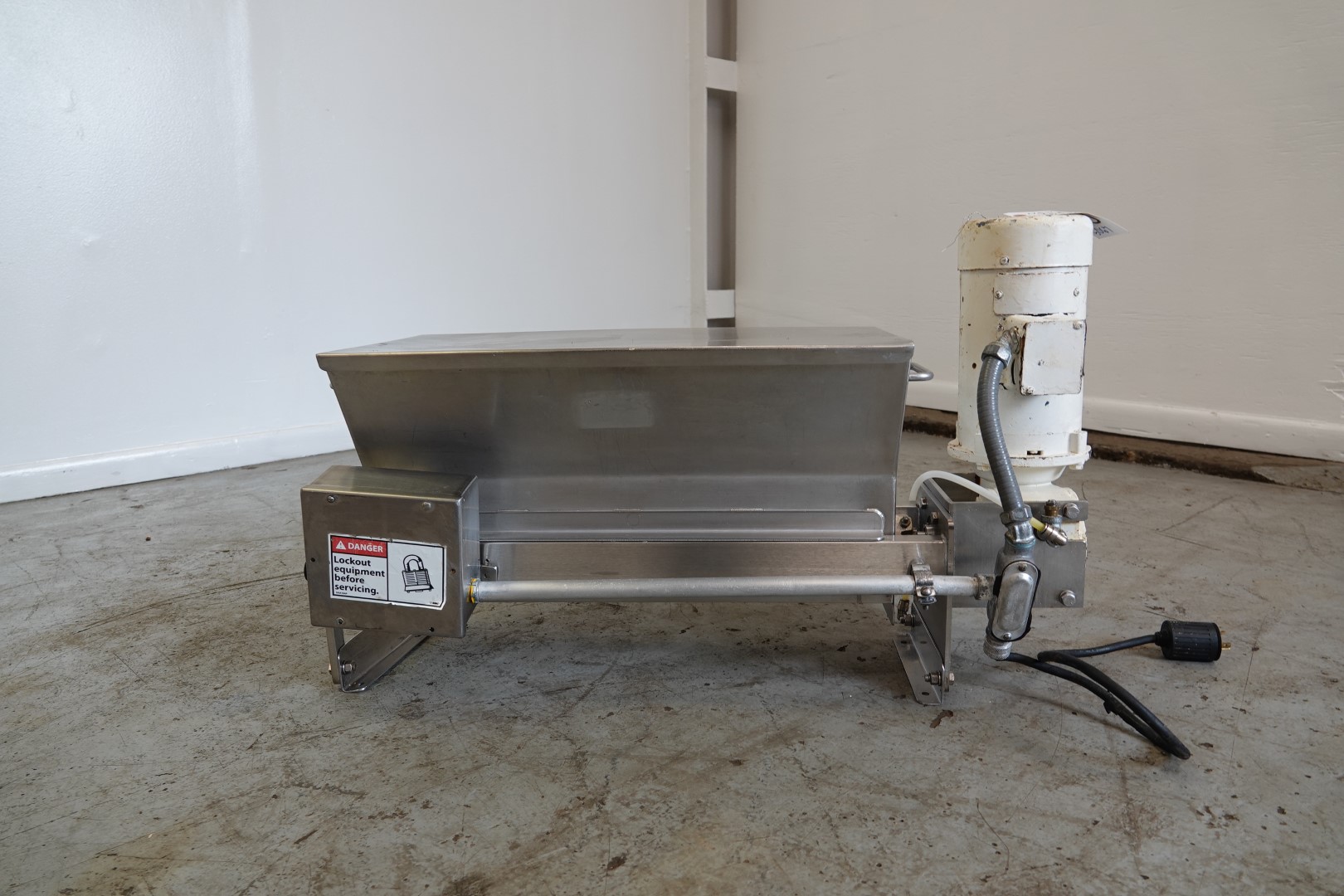 Moline 24” wide dry material dispenser