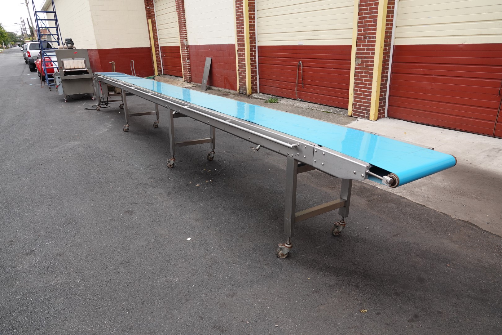 Stainless Steel blue belted packing conveyor