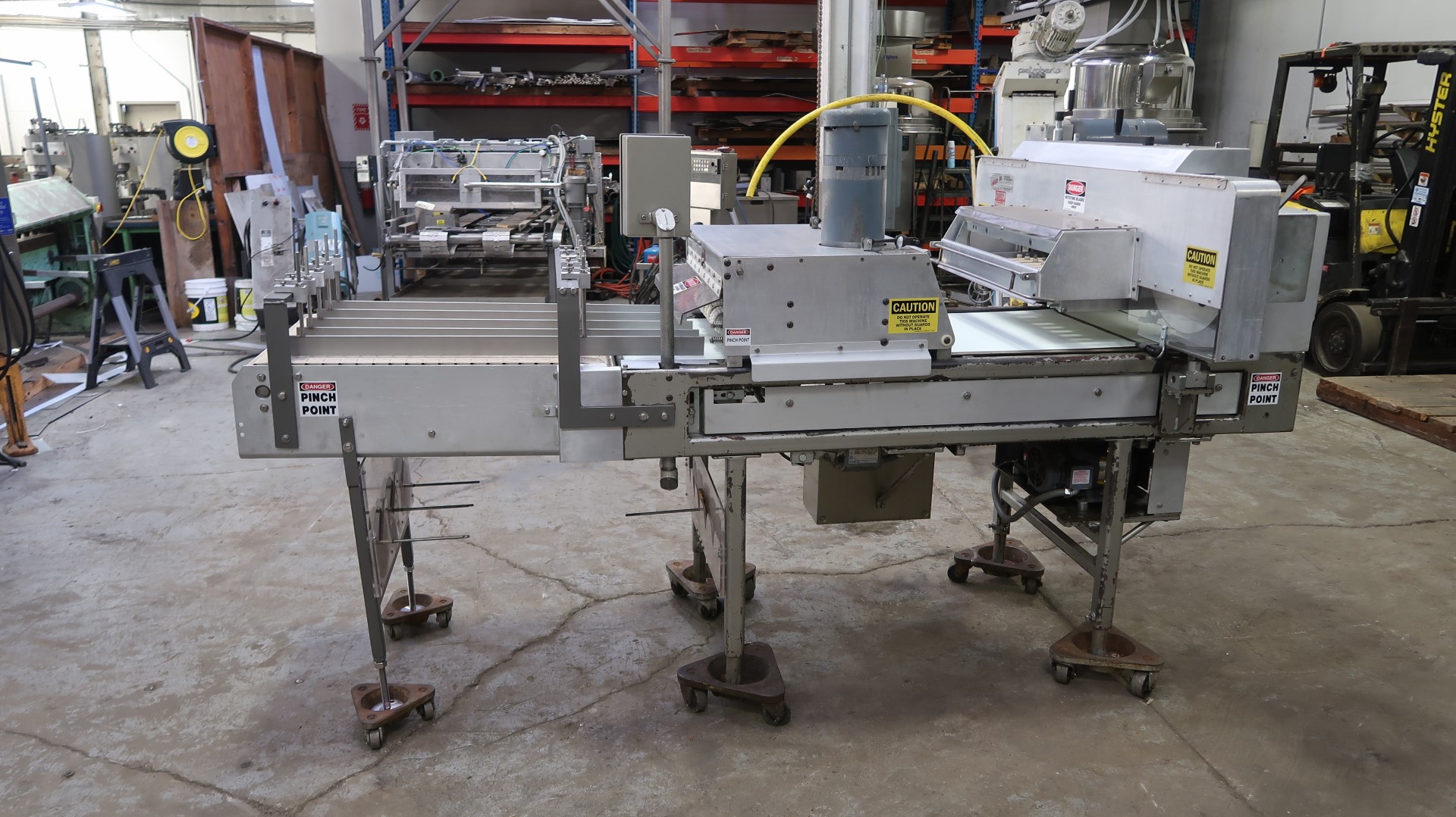 Alto/Stewart bun and roll slicer, Model HC