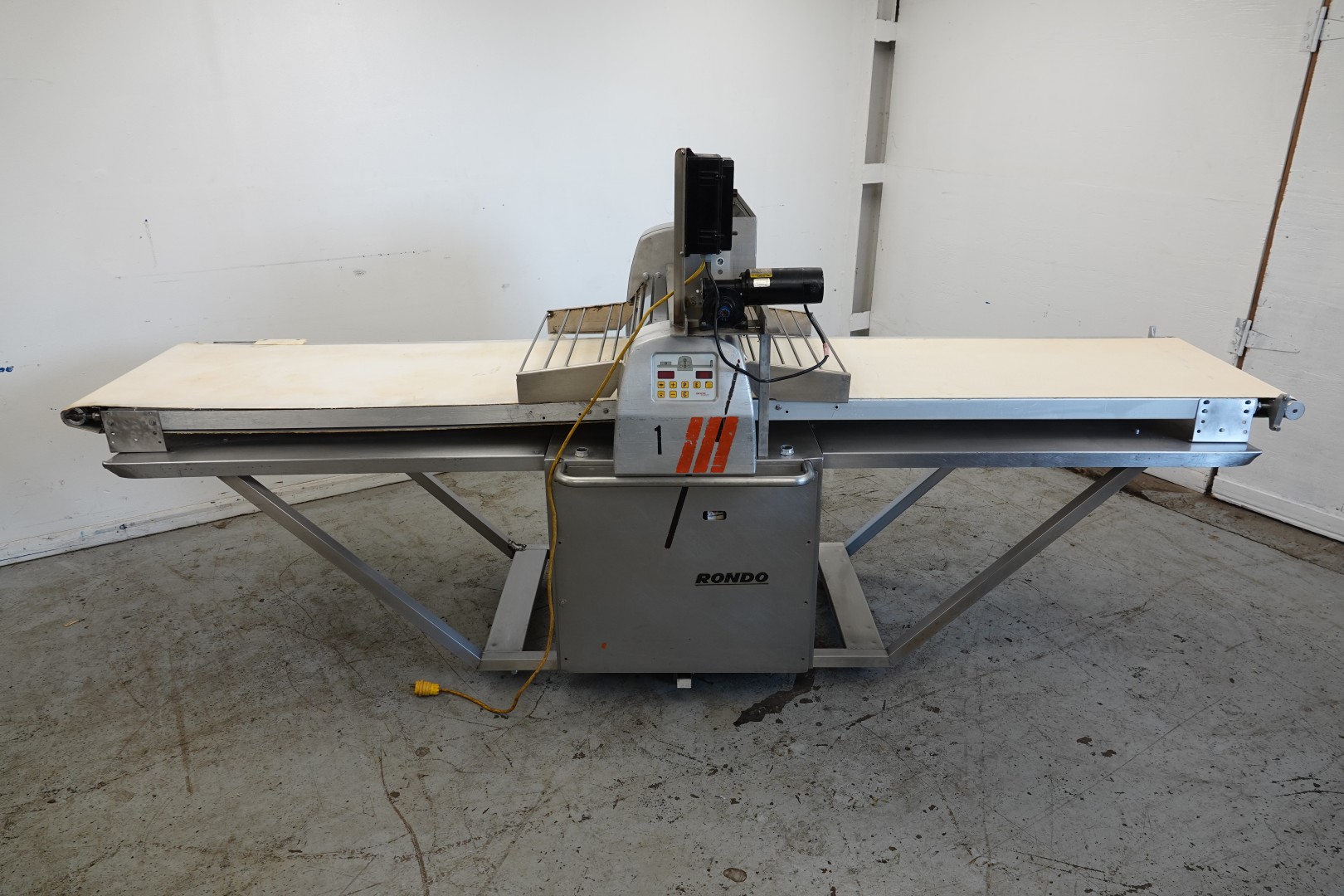 Rondo Seewer SFA 66 S Reversible Dough Sheeter