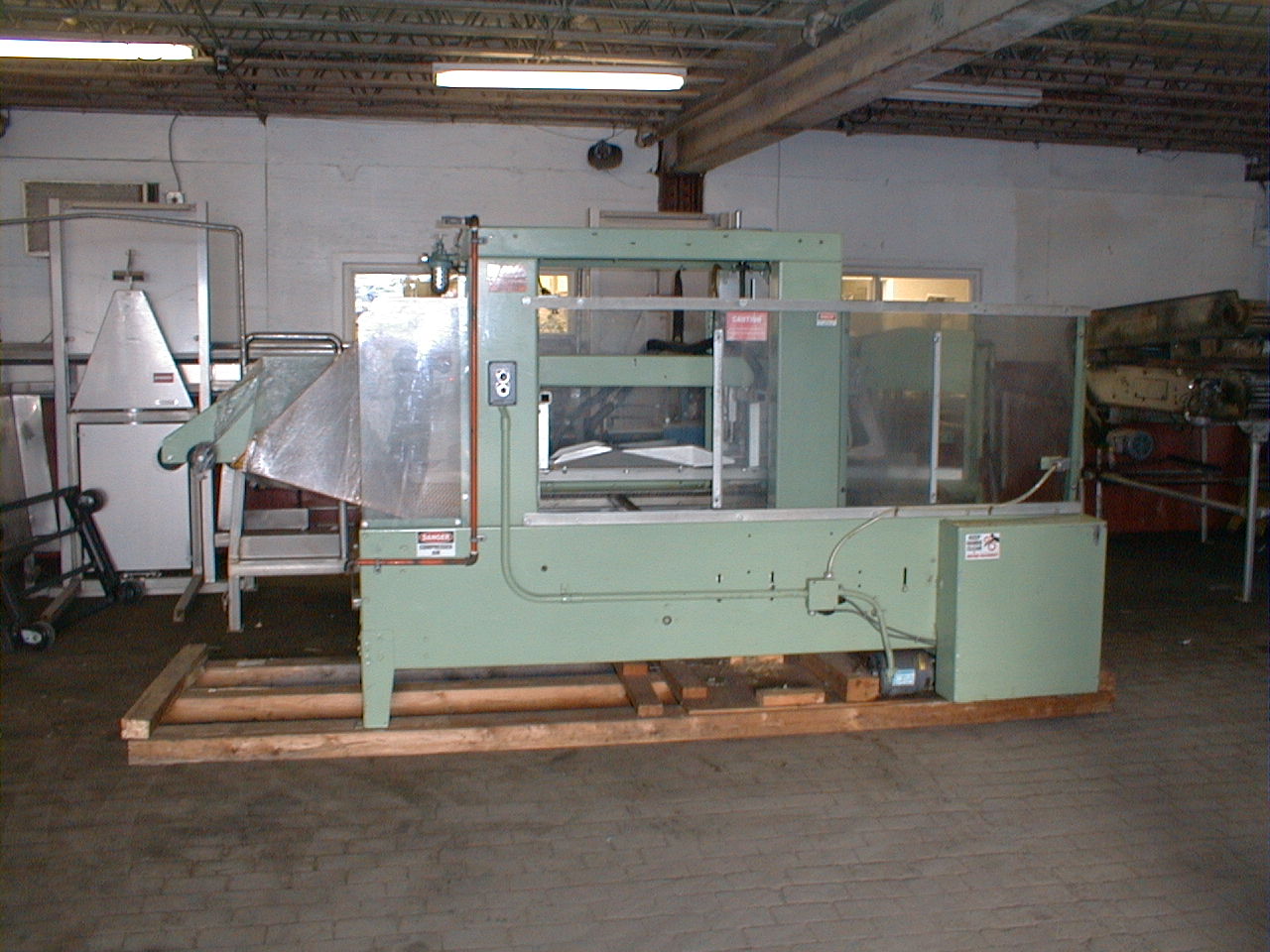 Marq MQ2TB1 Automatic Case Sealer with Nordson Glue System